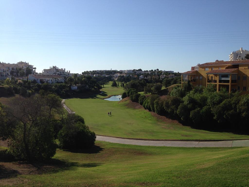 Sea Flower Miraflores Golf And Beach Parking Included La Cala De Mijas Δωμάτιο φωτογραφία
